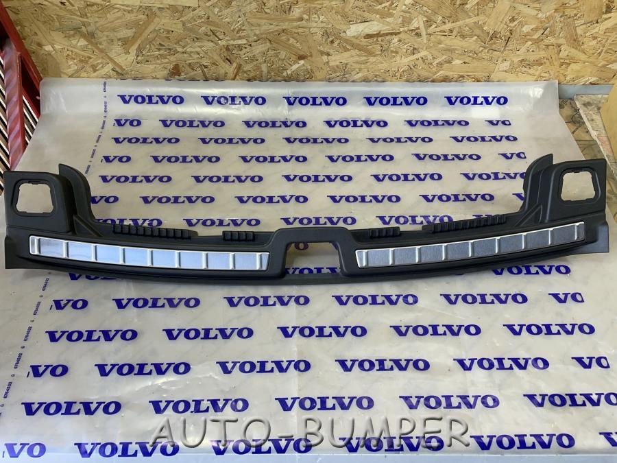 Volvo XC60 2017- Накладка замка багажника 31440641 39841600 39841601 39841602 39841603